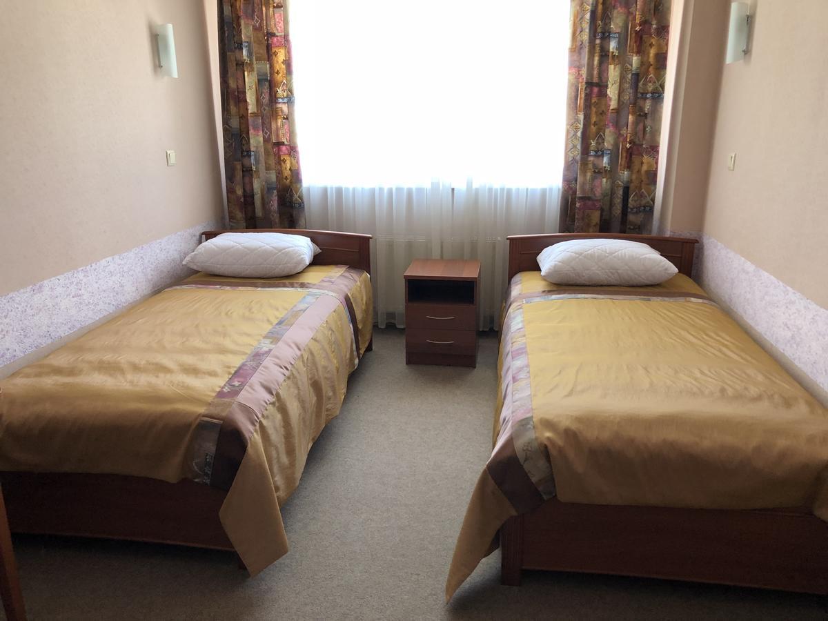 Mini Hotel On Brovarskaya 브로바리 외부 사진